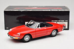 Alfa Romeo 2000 Spider Червен Minichamps 1:18 180120930 Метал — снимка 8 от 8