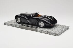Alfa Romeo 6C 2500 SS Corsa Spider Черен Minichamps 1:18 107120231 Метал — снимка 5 от 6