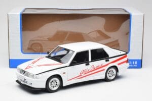 Alfa Romeo 75 Turbo Evoluzione Бял MCG 1:18 MCG18430 Метал — снимка 6 от 6