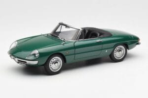 Alfa Romeo Duetto Spider Зелен AUTOart 1:18 70138 Метал