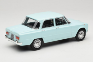 Alfa Romeo Giulia TI 105 Sky Blue Norev 1:18 187974 Метал — снимка 3 от 7