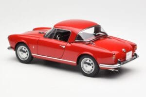 Alfa Romeo Giulietta 1300 Spider Червен AUTOart 1:18 70157 Метал — снимка 7 от 8