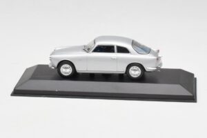 Alfa Romeo Giulietta Sprint Сребрист Minichamps 1:43 400120400 Метал