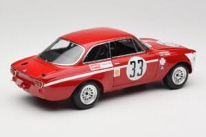 Alfa Romeo GTA 1300 Junior #33 T. Hezemans / G. van Lennep Hezemans Jarama 1972 Minichamps 1:18 100721233 Метал — снимка 3 от 8
