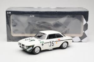Alfa Romeo GTA 1300 Junior #35 C. Colzani / Pooky / G. Venturi 4 Hours of Jarama 1972 Minichamps 1:18 155721235 Метал — снимка 6 от 6