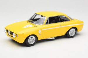 Alfa Romeo GTA 1300 Junior Жълт Minichamps 1:18 155120024 Метал
