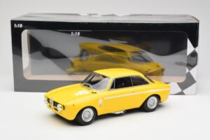 Alfa Romeo GTA 1300 Junior Жълт Minichamps 1:18 155120024 Метал — снимка 6 от 6