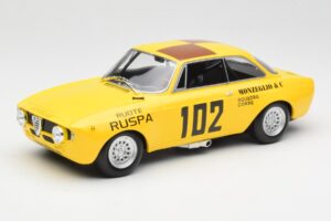 Alfa Romeo GTA 1300 #102 Squadra Corse R. Zanetti / M. Ruspa / Monzeglio Targa Florio 1971 Minichamps 1:18 155711202 Метал