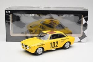 Alfa Romeo GTA 1300 #102 Squadra Corse R. Zanetti / M. Ruspa / Monzeglio Targa Florio 1971 Minichamps 1:18 155711202 Метал — снимка 6 от 6