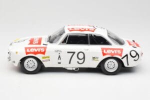 Alfa Romeo GTA 1300 #79 H. Rubens / C. Van Ryn 24 Hours of Spa 1971 Minichamps 1:18 155711279 Метал — снимка 3 от 6