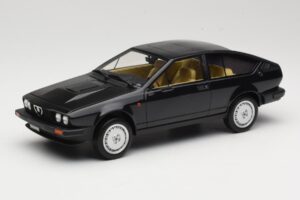 Alfa Romeo GTV6 2.5 Черен Laudoracing-Models 1:18 LM110C Метал