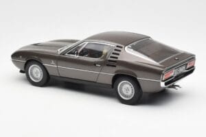 Alfa Romeo Montreal Кафяв Металик AUTOart 1:18 70173 Метал — снимка 7 от 8
