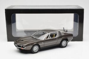 Alfa Romeo Montreal Кафяв Металик AUTOart 1:18 70173 Метал — снимка 8 от 8