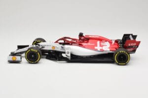 Alfa Romeo Racing C38 #7 K. Raikkonen F1 2019 Minichamps 1:18 110190007 Метал — снимка 3 от 6