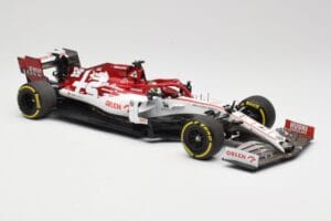 Alfa Romeo Racing C39 #99 A. Giovinazzi Austrian GP 2020 Minichamps 1:18 110200199 Метал — снимка 4 от 6