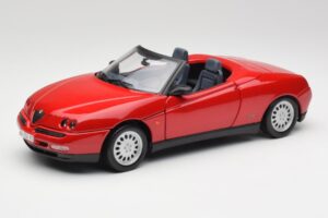 Alfa Romeo Spider 916 Alfa Червен Maisto 1:18 50278 Метал