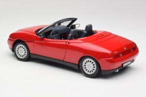 Alfa Romeo Spider 916 Alfa Червен Maisto 1:18 50278 Метал — снимка 7 от 8