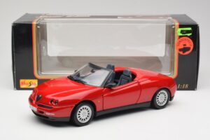 Alfa Romeo Spider 916 Alfa Червен Maisto 1:18 50278 Метал — снимка 8 от 8