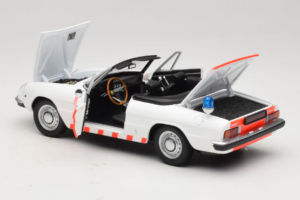 Alfa Romeo Spider Rijkspolitie Minichamps 1:18 180120994 Метал — снимка 5 от 8