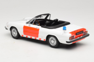 Alfa Romeo Spider Rijkspolitie Minichamps 1:18 180120994 Метал — снимка 7 от 8