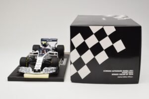 AlphaTauri Honda AT01 #10 P. Gasly Winner Italian GP 2020 Minichamps 1:18 117200810 Метал — снимка 6 от 6