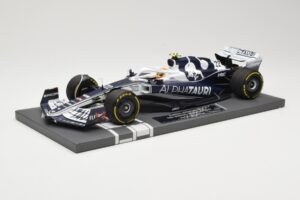 AlphaTauri AT03 #22 Y. Tsunoda Bahrain GP 2022 Minichamps 1:18 117220122 Метал — снимка 2 от 6