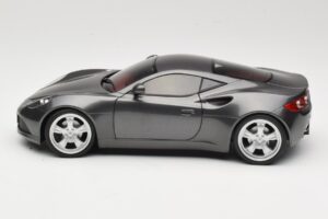 Artega GT Grey Metallic Revell 1:18 09024 Метал — снимка 4 от 8