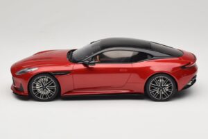 Aston Martin DB12 Hyper Red GT Spirit 1:18 GT936 Смола — снимка 3 от 6
