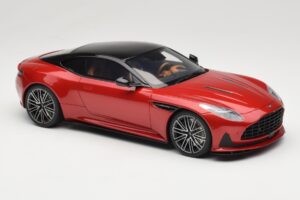 Aston Martin DB12 Hyper Red GT Spirit 1:18 GT936 Смола — снимка 4 от 6