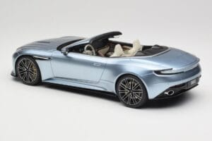 Aston Martin DB12 Volante Caribbean Blue Pearl GT Spirit 1:18 GT479 Смола — снимка 5 от 6