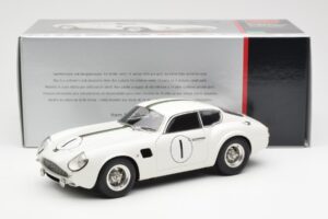 Aston Martin DB4 GT Zagato #1 24 Hours of Le Mans 1961 CMC 1:18 M-139 Метал — снимка 6 от 6