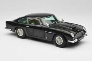 Aston Martin DB5 California Салвия Chrono 1:18 H1001 Метал — снимка 6 от 8