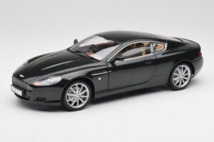 Aston Martin DB9 Черен Solido 1:18 15025600 Метал