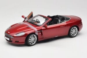 Aston Martin DB9 Volante Червен Solido 1:18 8163 Метал — снимка 2 от 8