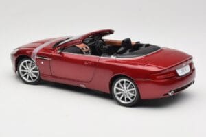 Aston Martin DB9 Volante Червен Solido 1:18 8163 Метал — снимка 7 от 8
