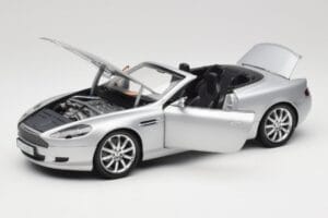 Aston Martin DB9 Volante Сребрист Minichamps 1:18 150137334 Метал — снимка 2 от 8