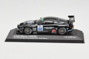 Aston Martin DBRS9 #66 Barwell Motorsport R. Johnson FIA GT3 European Championship Spa 2006 Minichamps 1:43 400061366 Метал