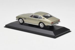 Aston Martin DBS Сребристо Зелен Металик Minichamps 1:43 400137600 Метал — снимка 3 от 4