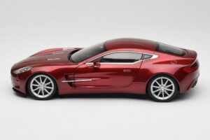 Aston Martin One-77 Diavolo Red AUTOart 1:18 70245 Метал — снимка 4 от 8