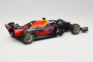 Aston Martin Red Bull Racing RB15 #33 M. Verstappen Winner Brazil GP 2019 Minichamps 1:18 110191933 Метал — снимка 2 от 6