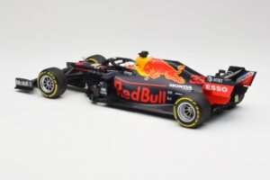 Aston Martin Red Bull Racing RB15 #33 M. Verstappen Winner Brazil GP 2019 Minichamps 1:18 110191933 Метал — снимка 5 от 6