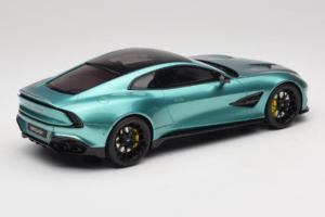 Aston Martin Vanquish Green Metallic GT Spirit 1:18 GT551 Смола — снимка 2 от 6