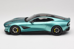 Aston Martin Vanquish Green Metallic GT Spirit 1:18 GT551 Смола — снимка 3 от 6
