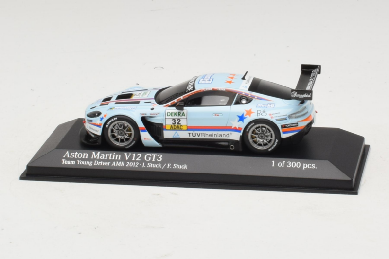 Aston Martin Vantage V12 GT3 #32 J. Stuck ADAC GT Masters 2012 Minichamps 1:43 437121332 Метал
