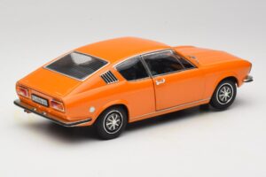 Audi 100 C1 Coupe S Оранжев Anson 1:18 30402 Метал — снимка 3 от 8