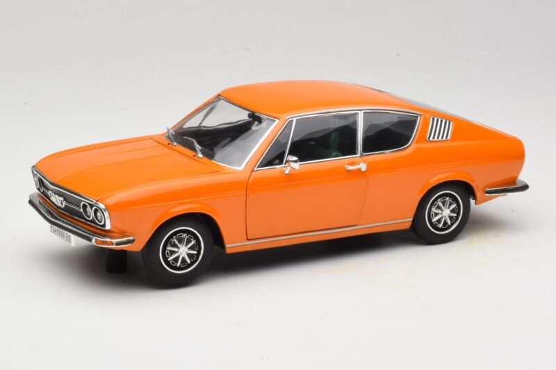 Audi 100 C1 Coupe S Оранжев Anson 1:18 30402 Метал