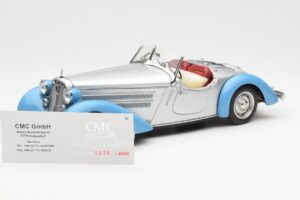 Audi 225 Front Roadster Синьо Сребристо CMC 1:18 M-075B Метал