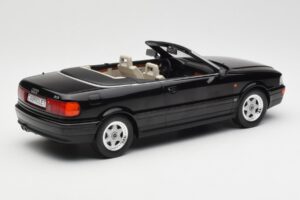 Audi 80 B3 Кабриолет Черен MCG 1:18 MCG18372 Метал — снимка 2 от 6