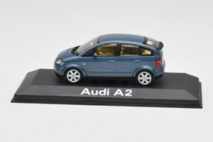 Audi A2 Blue Metallic Minichamps 1:43 20022200748005 Метал