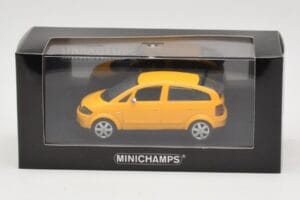 Audi A2 8Z Жълт Minichamps 1:43 AUDI005 Метал — снимка 4 от 4